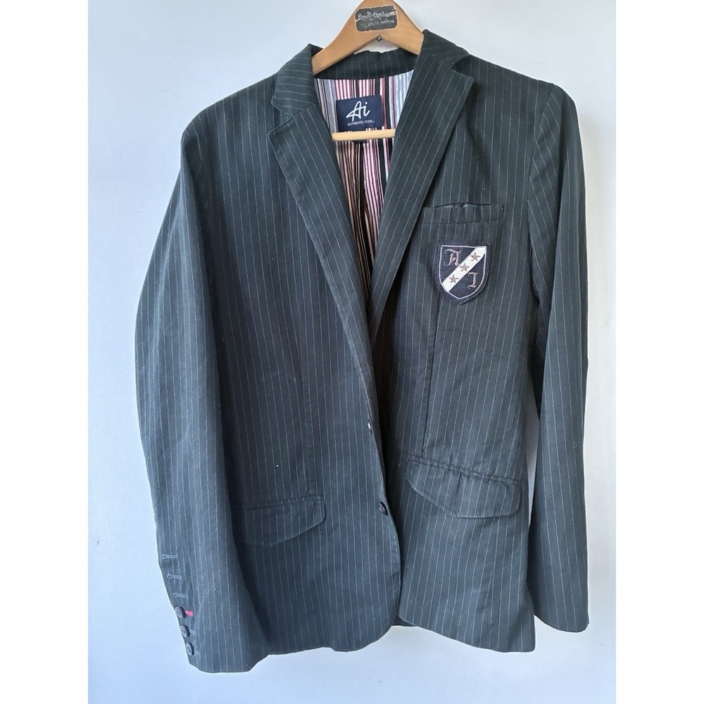 American Idol Authentic Icon Men's Black/Grey Striped Blazer Mens Small